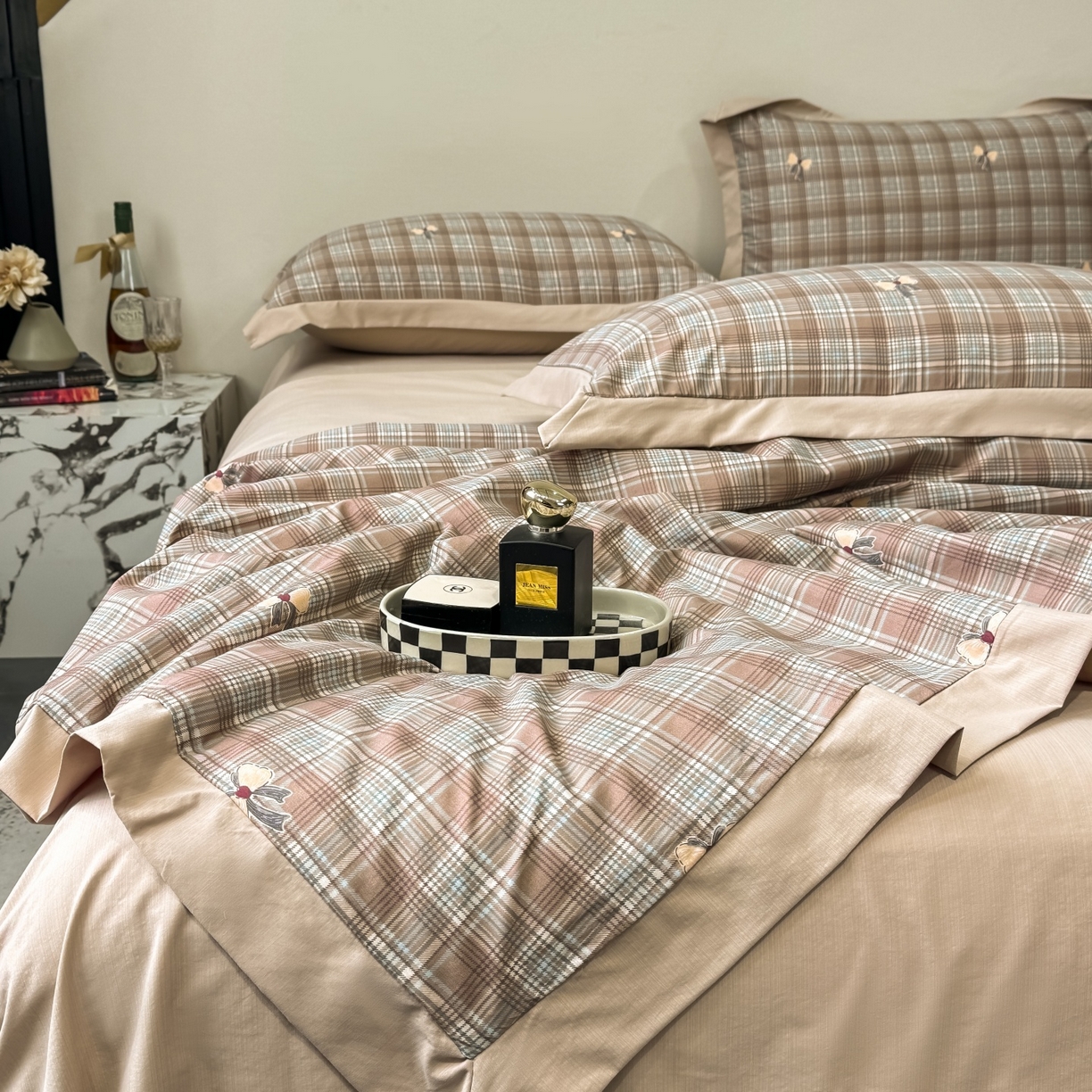 91家纺网 家纺一手货源 找家纺 归属 2026新款凉感天丝棉夏被夏凉被空调被夏被四件套系列 卡利亚