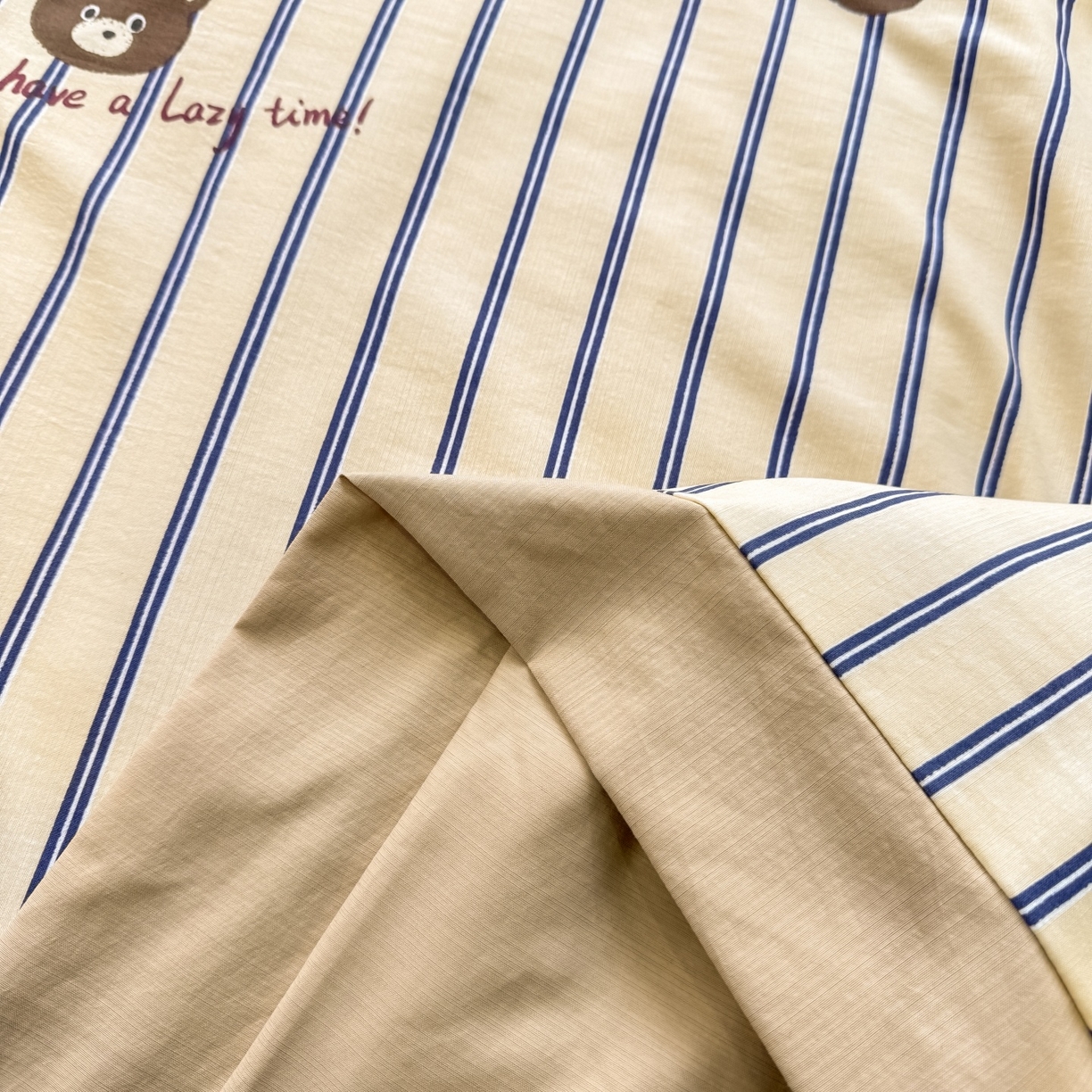 91家纺网 家纺一手货源 找家纺 归属 2026新款凉感天丝棉夏被夏凉被空调被夏被四件套系列 开心熊