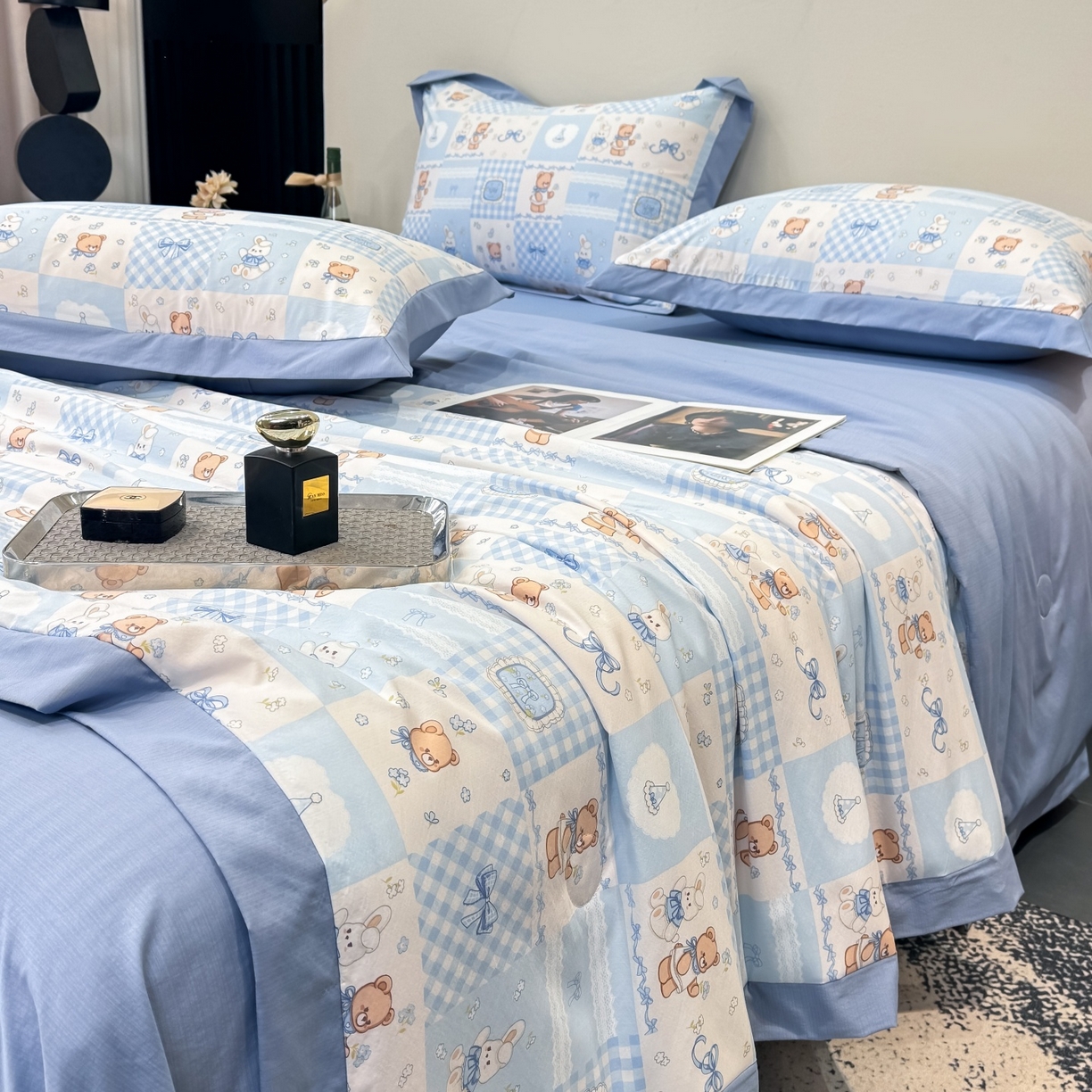 91家纺网 家纺一手货源 找家纺 归属 2026新款凉感天丝棉夏被夏凉被空调被夏被四件套系列 礼物熊