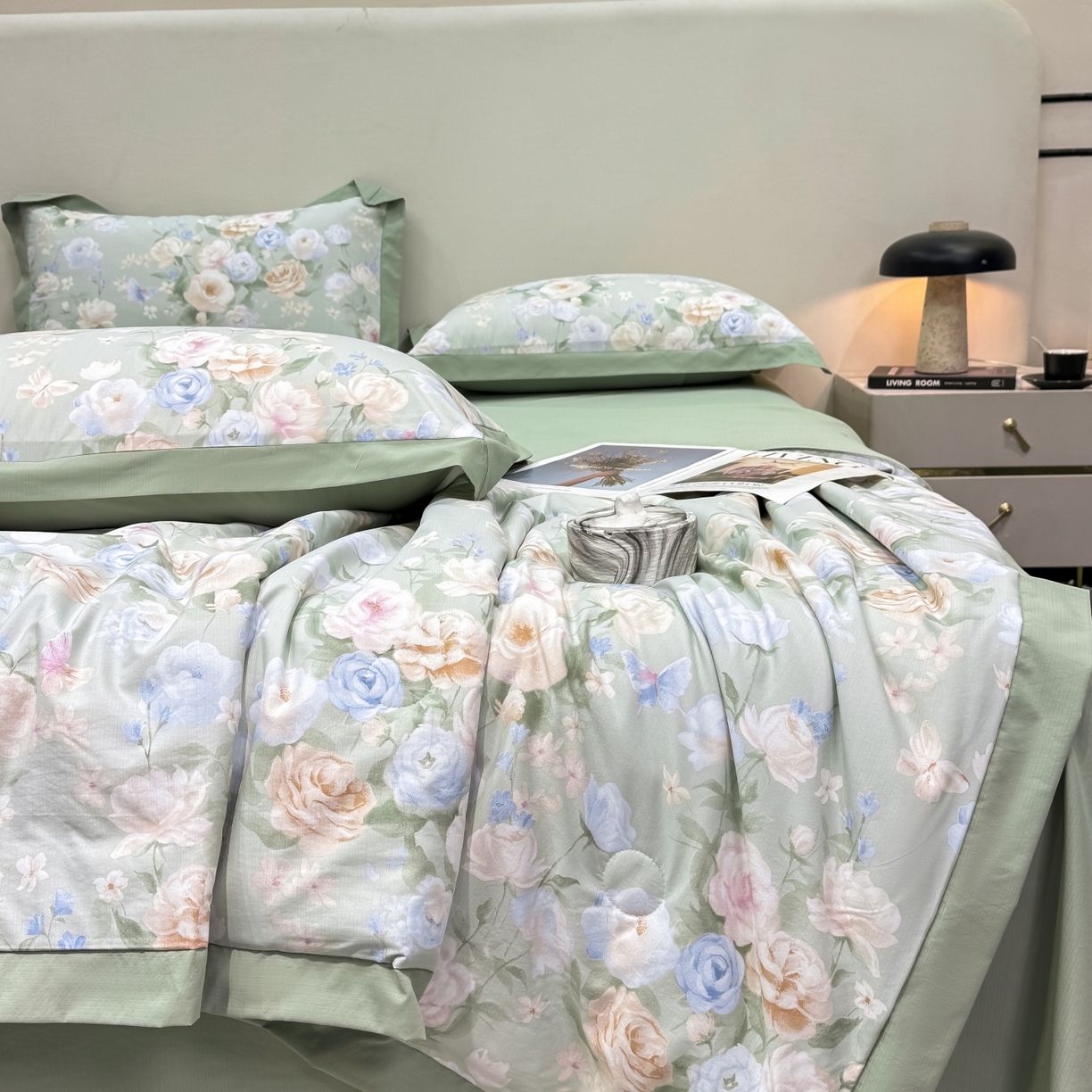 91家纺网 家纺一手货源 找家纺 归属 2026新款凉感天丝棉夏被夏凉被空调被夏被四件套系列 莫奈花（绿)