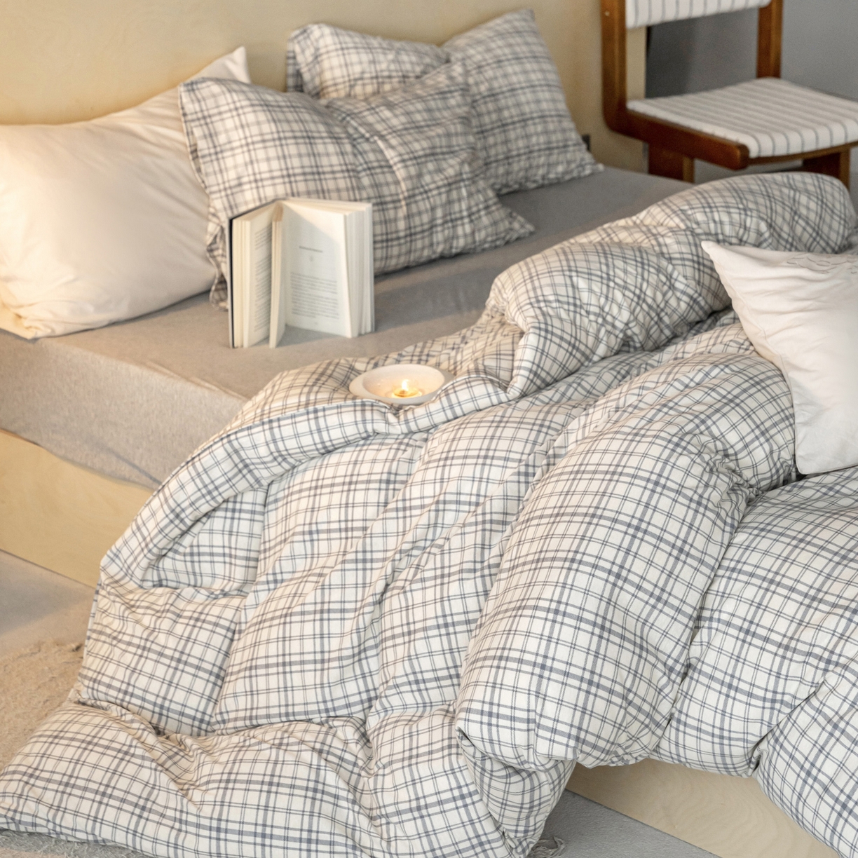 91家纺网 家纺一手货源 找家纺 华超针织 2026新款全棉天竺棉针织格子印花四件套 浅灰格配麻灰