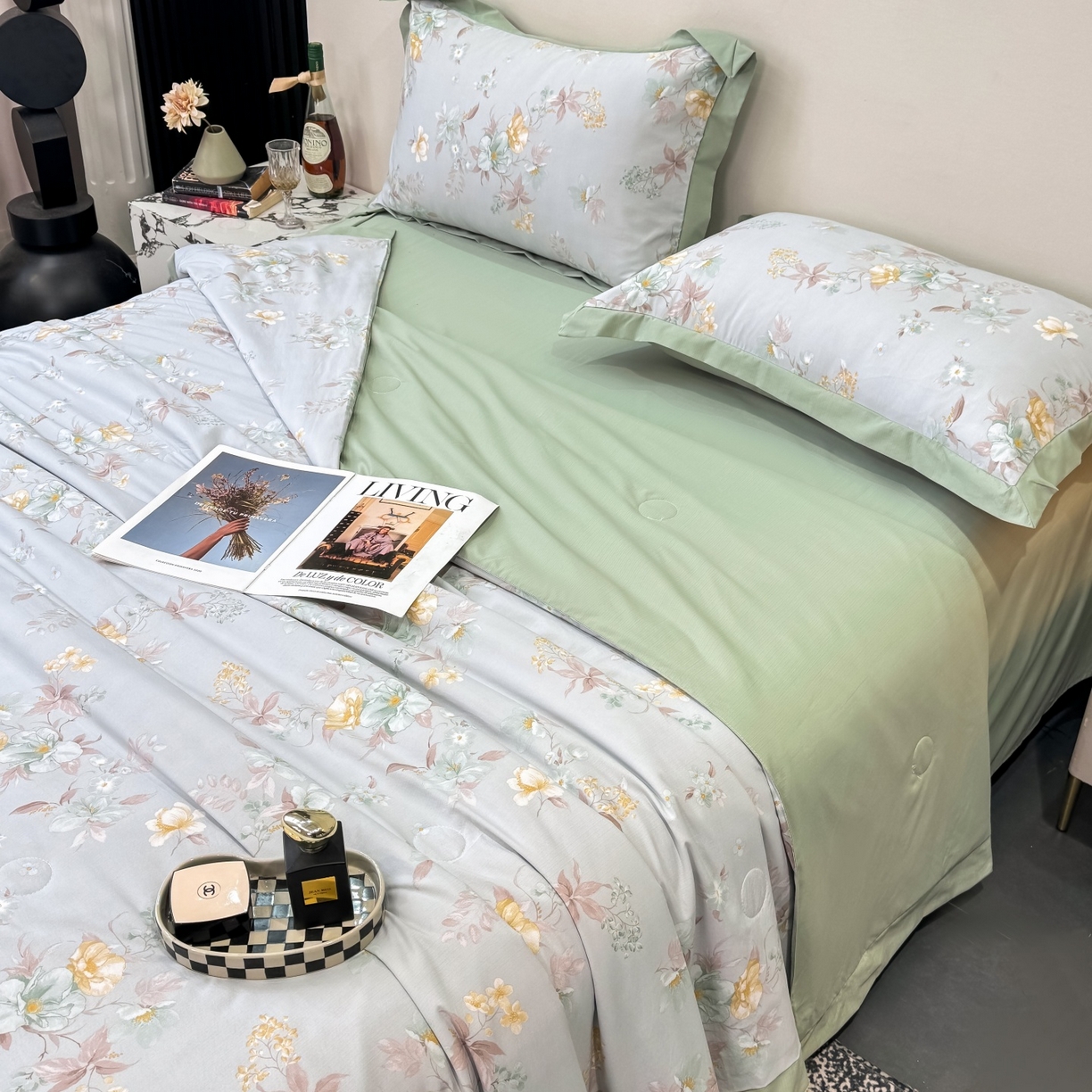 91家纺网 家纺一手货源 找家纺 归属 2026新款凉感天丝棉夏被夏凉被空调被夏被四件套系列 青禾花