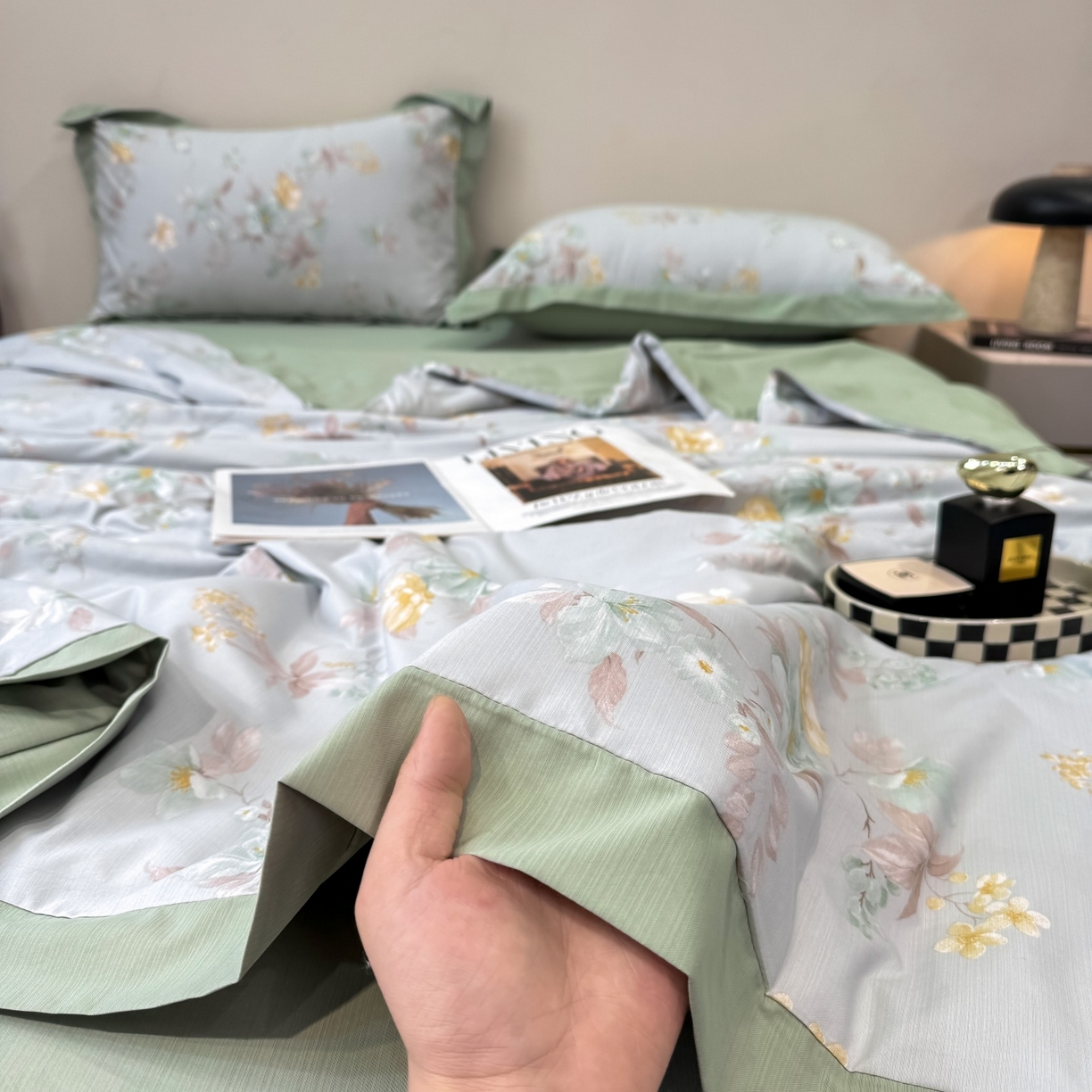 91家纺网 家纺一手货源 找家纺 归属 2026新款凉感天丝棉夏被夏凉被空调被夏被四件套系列 青禾花