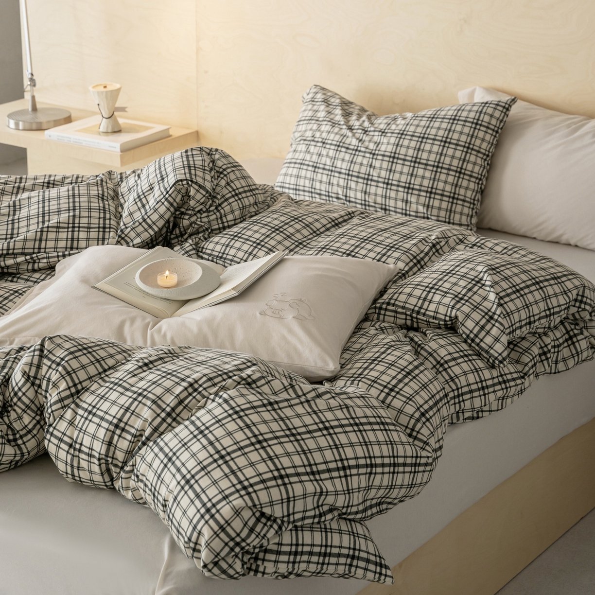 91家纺网 家纺一手货源 找家纺 华超针织 2026新款全棉天竺棉针织格子印花四件套 深灰格配米白