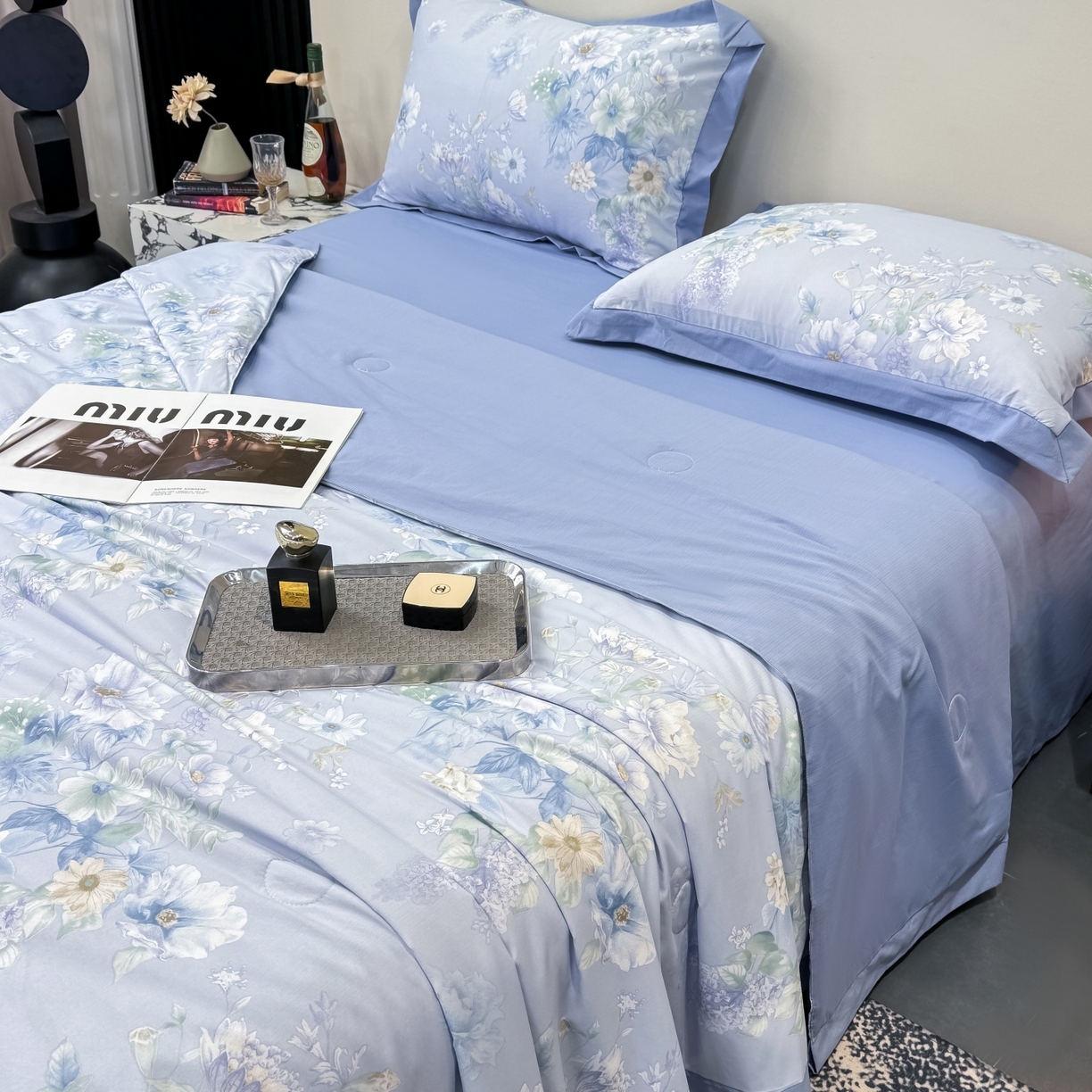 91家纺网 家纺一手货源 找家纺 归属 2026新款凉感天丝棉夏被夏凉被空调被夏被四件套系列 水韵紫