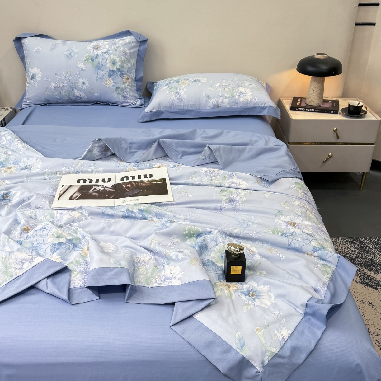 91家纺网 家纺一手货源 找家纺 归属 2026新款凉感天丝棉夏被夏凉被空调被夏被四件套系列 水韵紫