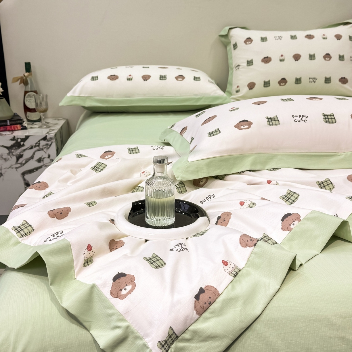 91家纺网 家纺一手货源 找家纺 归属 2026新款凉感天丝棉夏被夏凉被空调被夏被四件套系列 甜点熊