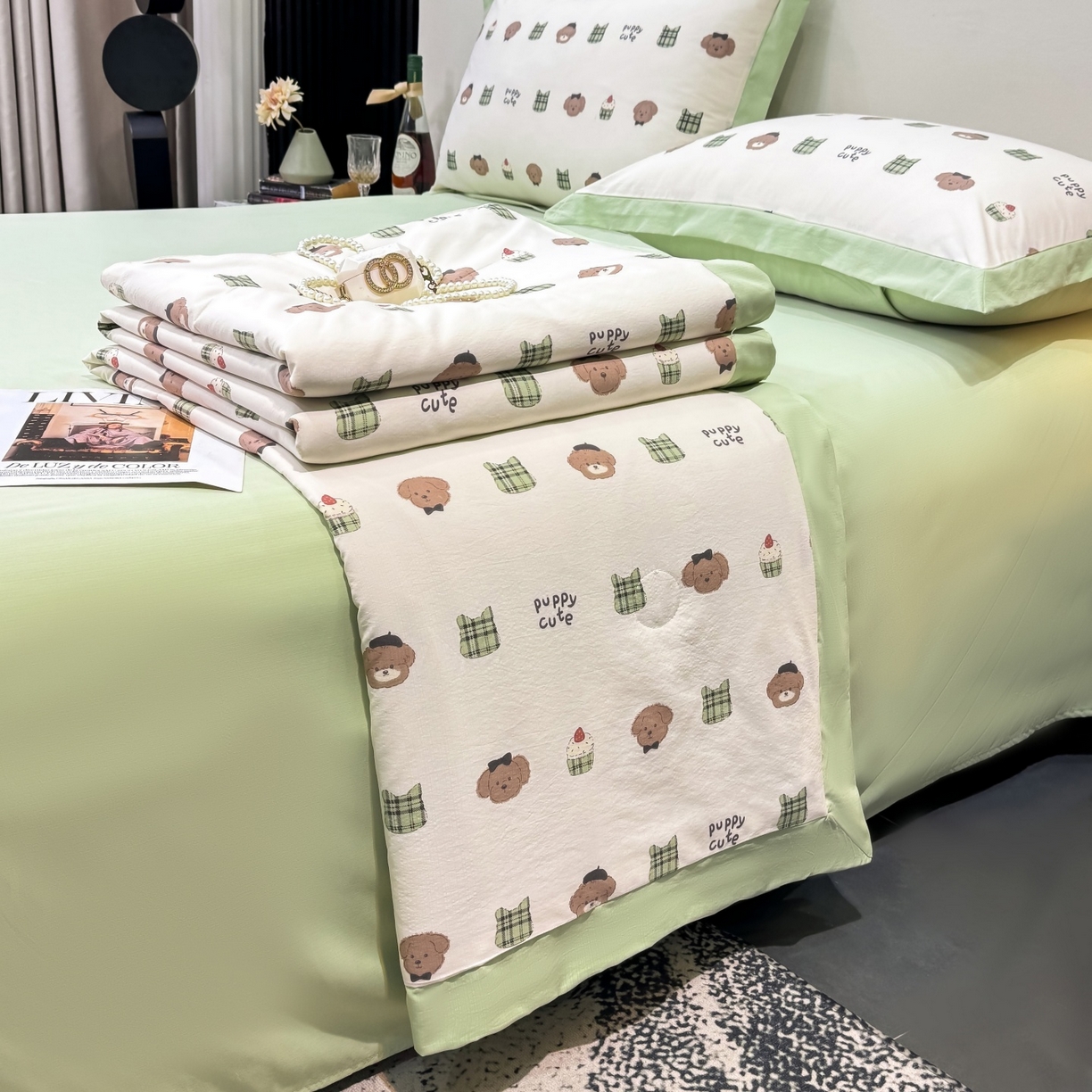 91家纺网 家纺一手货源 找家纺 归属 2026新款凉感天丝棉夏被夏凉被空调被夏被四件套系列 甜点熊