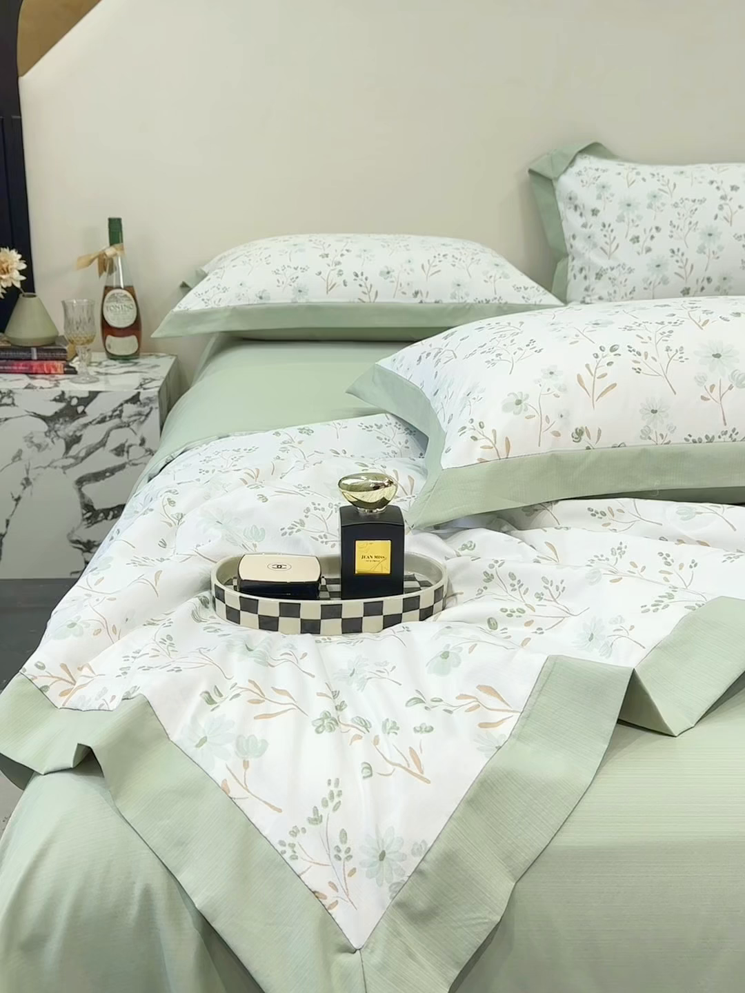 91家纺网 家纺一手货源 找家纺 归属 2026新款凉感天丝棉夏被夏凉被空调被夏被四件套系列 新芽儿