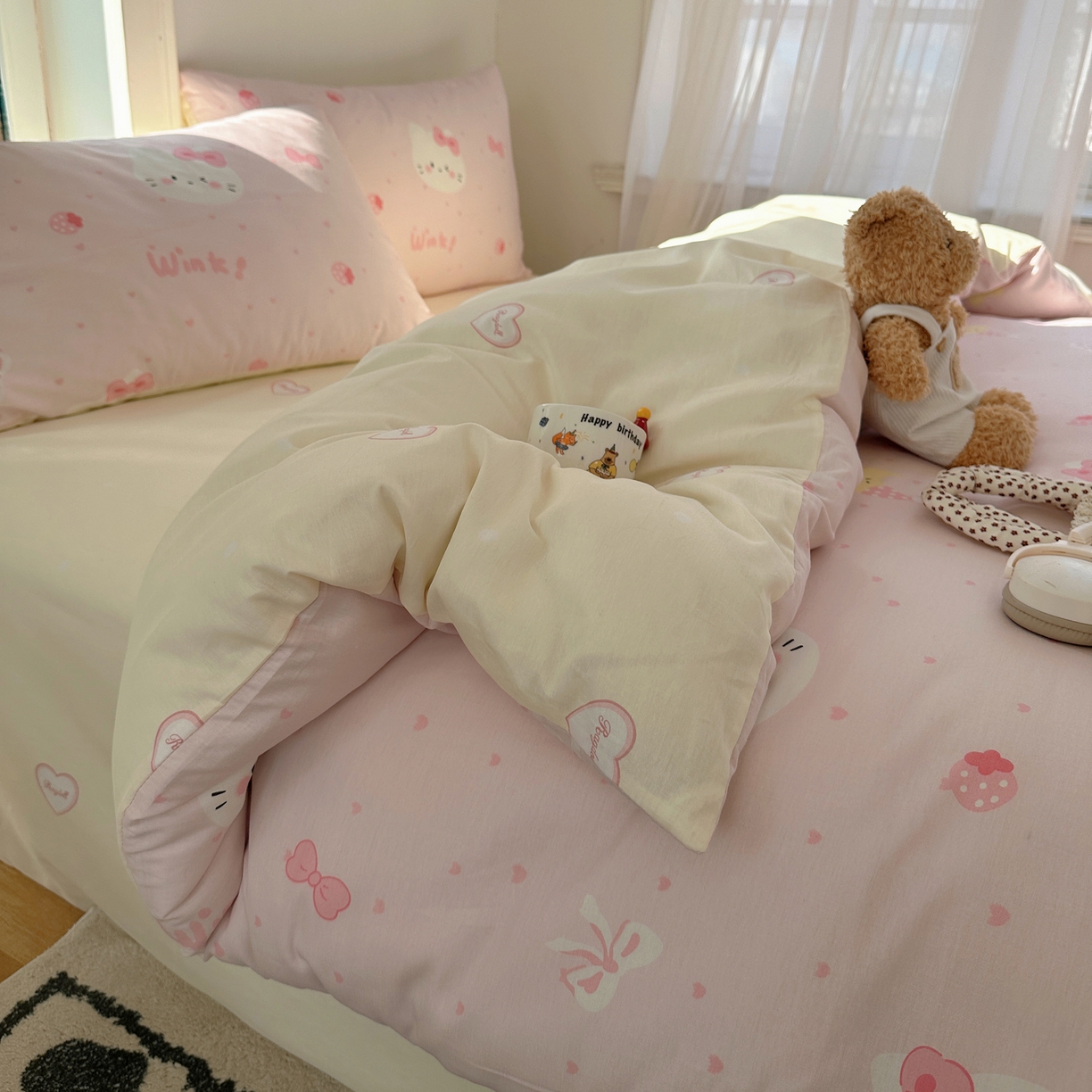 91家纺网 家纺一手货源 找家纺 六巷胡同 2026新款INS减龄可爱风卡通40支13070全棉四件套（第三系列） 粉爱心喵喵