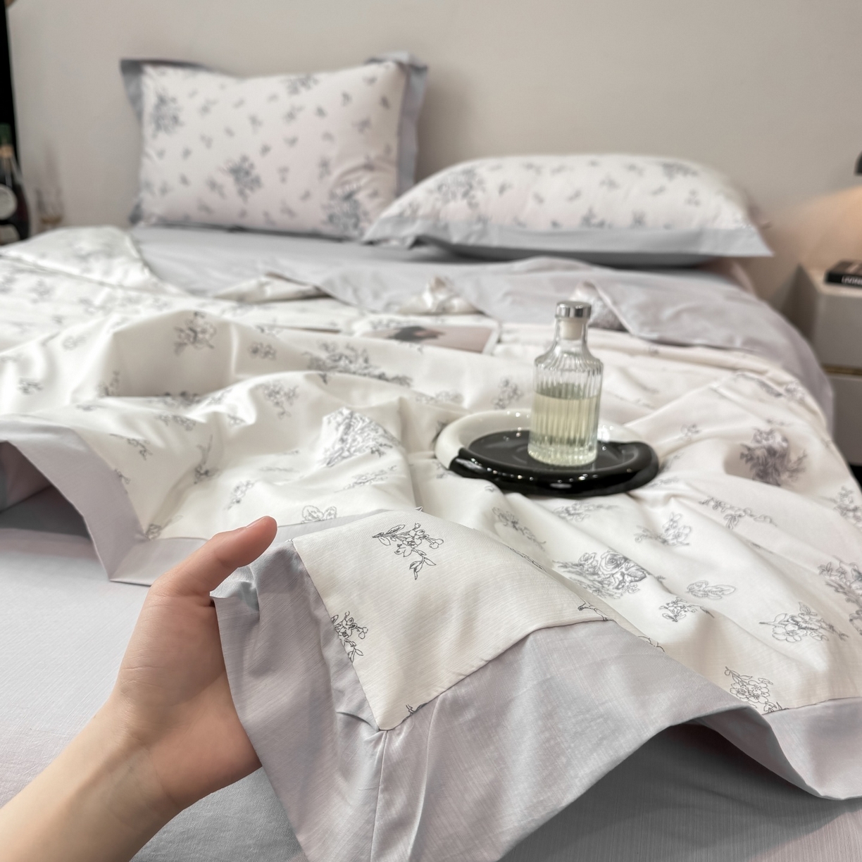 91家纺网 家纺一手货源 找家纺 归属 2026新款凉感天丝棉夏被夏凉被空调被夏被四件套系列 云涧灰