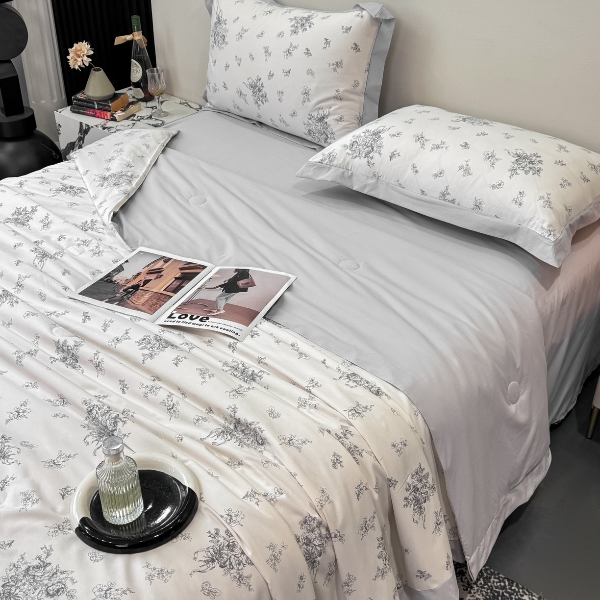 91家纺网 家纺一手货源 找家纺 归属 2026新款凉感天丝棉夏被夏凉被空调被夏被四件套系列 云涧灰