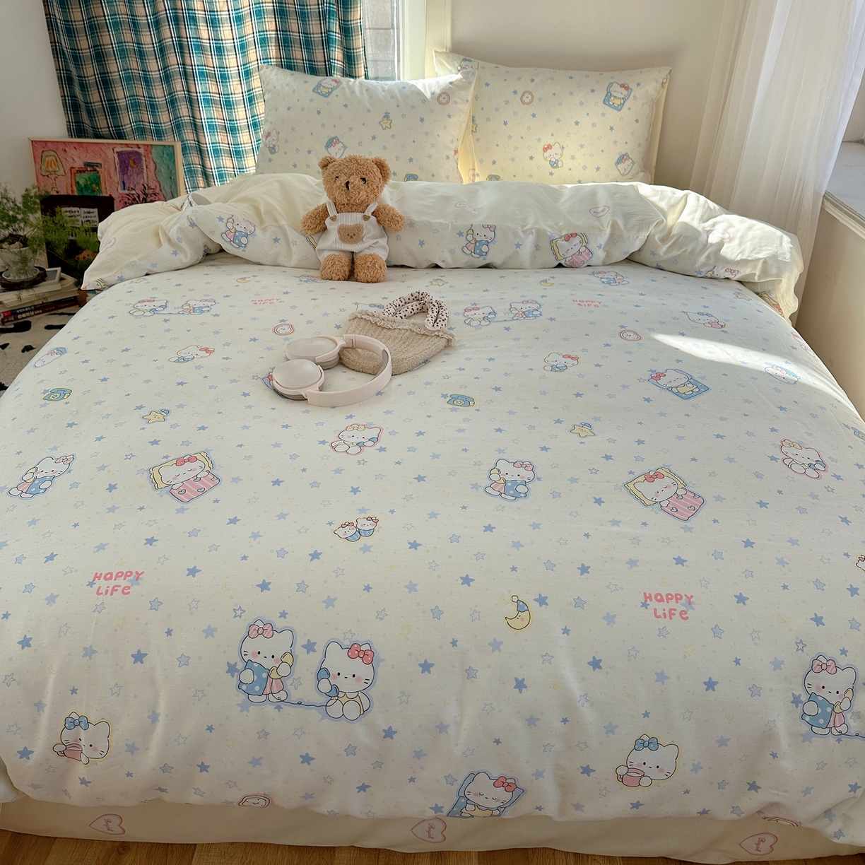 91家纺网 家纺一手货源 找家纺 六巷胡同 2026新款INS减龄可爱风卡通40支13070全棉四件套（第三系列） 蓝星电话喵