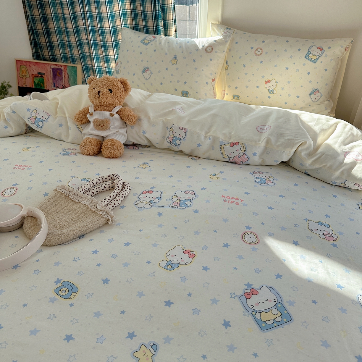 91家纺网 家纺一手货源 找家纺 六巷胡同 2026新款INS减龄可爱风卡通40支13070全棉四件套（第三系列） 蓝星电话喵