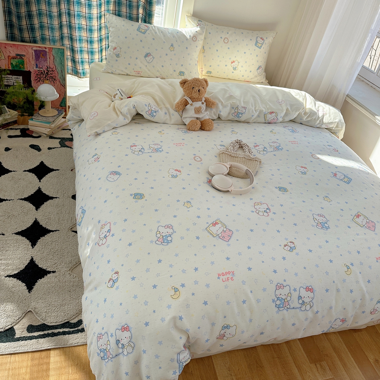 91家纺网 家纺一手货源 找家纺 六巷胡同 2026新款INS减龄可爱风卡通40支13070全棉四件套（第三系列） 蓝星电话喵