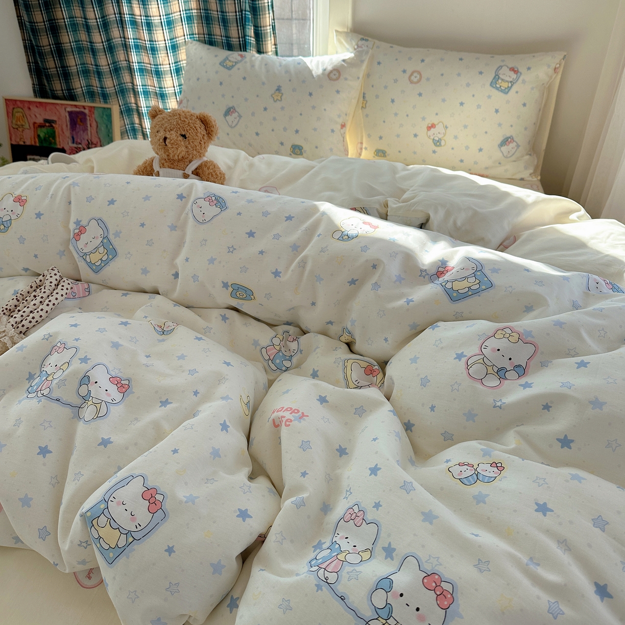 91家纺网 家纺一手货源 找家纺 六巷胡同 2026新款INS减龄可爱风卡通40支13070全棉四件套（第三系列） 蓝星电话喵