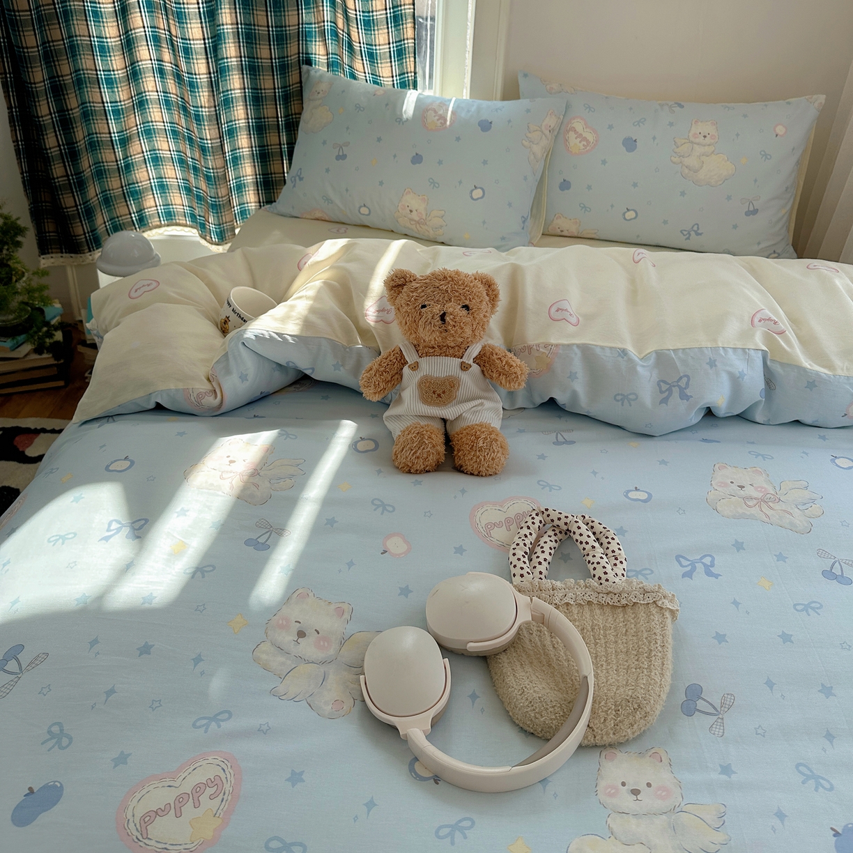 91家纺网 家纺一手货源 找家纺 六巷胡同 2026新款INS减龄可爱风卡通40支13070全棉四件套（第三系列） 萌趣小飞犬