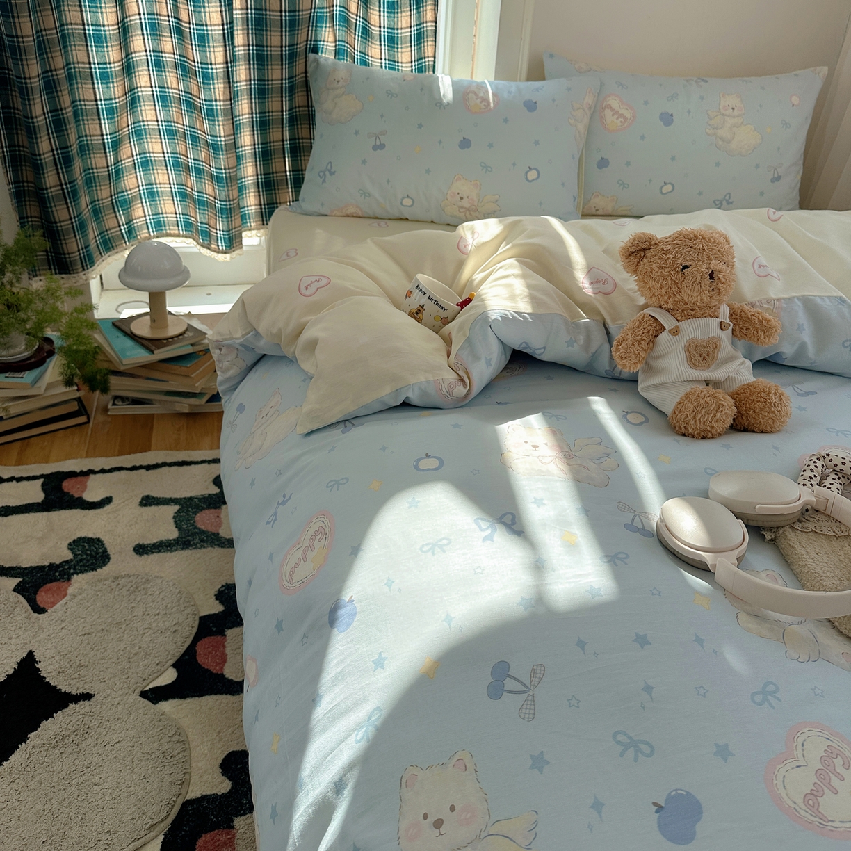 91家纺网 家纺一手货源 找家纺 六巷胡同 2026新款INS减龄可爱风卡通40支13070全棉四件套（第三系列） 萌趣小飞犬