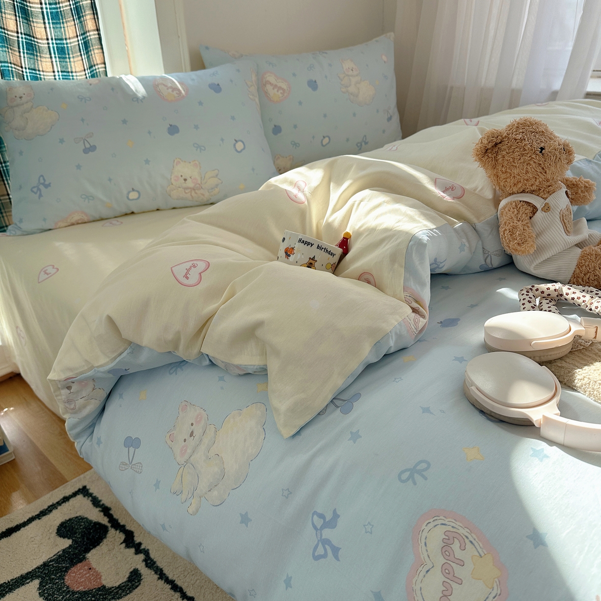 91家纺网 家纺一手货源 找家纺 六巷胡同 2026新款INS减龄可爱风卡通40支13070全棉四件套（第三系列） 萌趣小飞犬