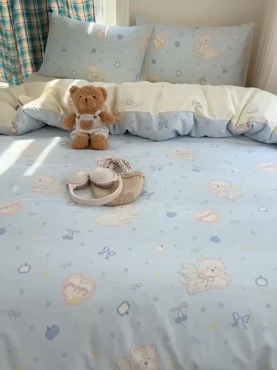 91家纺网 家纺一手货源 找家纺 六巷胡同 2026新款INS减龄可爱风卡通40支13070全棉四件套（第三系列） 萌趣小飞犬