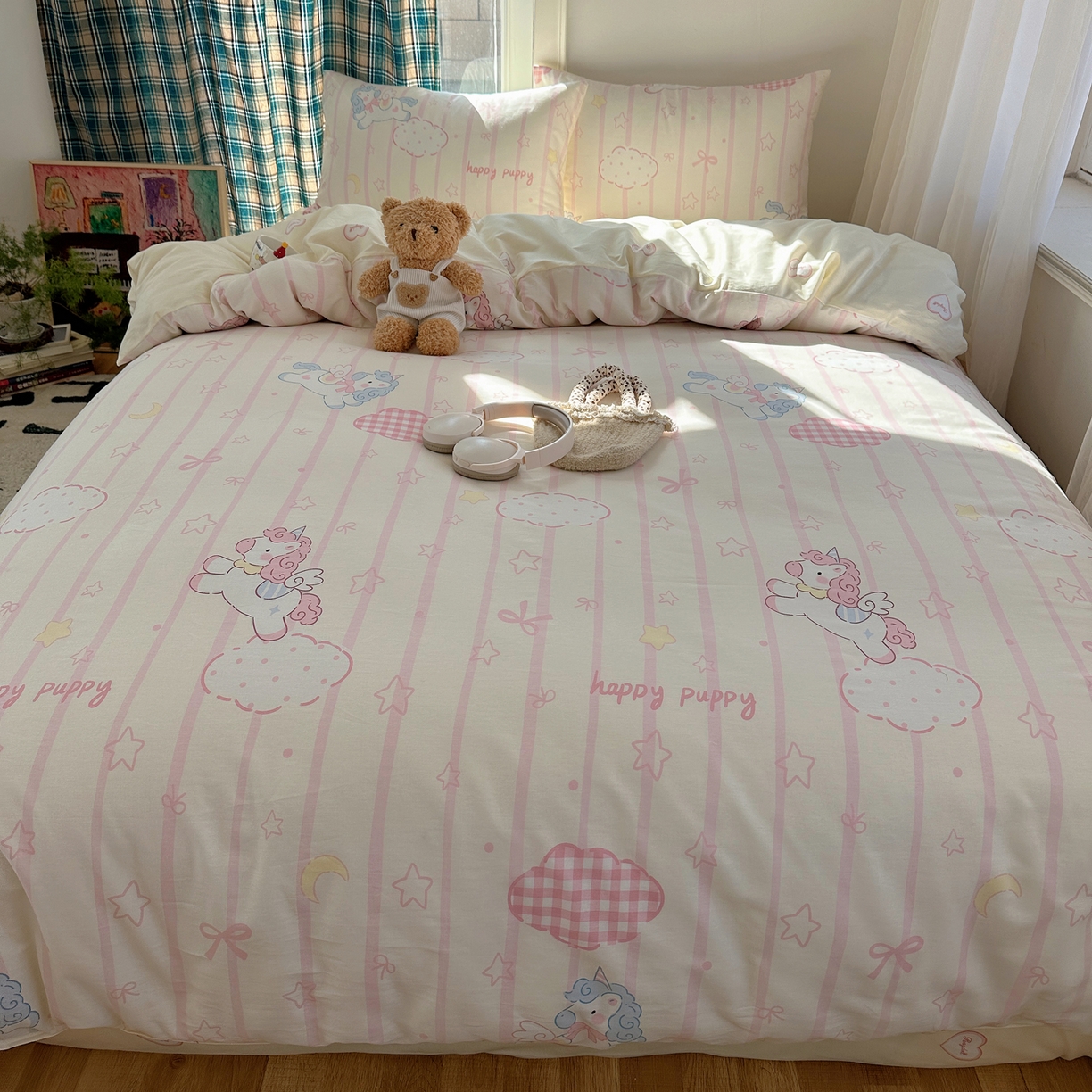 91家纺网 家纺一手货源 找家纺 六巷胡同 2026新款INS减龄可爱风卡通40支13070全棉四件套（第三系列） 梦幻星河马