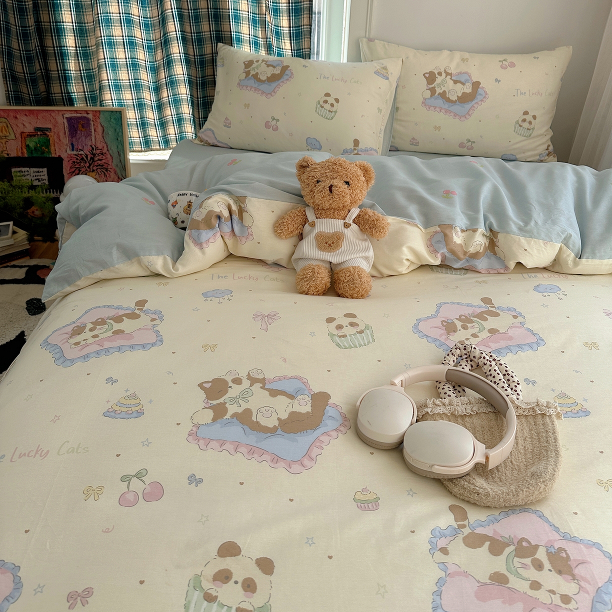 91家纺网 家纺一手货源 找家纺 六巷胡同 2026新款INS减龄可爱风卡通40支13070全棉四件套（第三系列） 慵懒猫咪崽