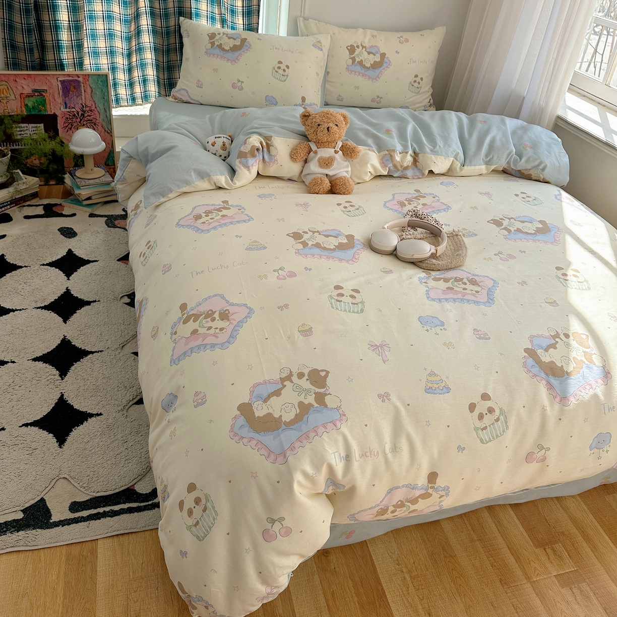 91家纺网 家纺一手货源 找家纺 六巷胡同 2026新款INS减龄可爱风卡通40支13070全棉四件套（第三系列） 慵懒猫咪崽