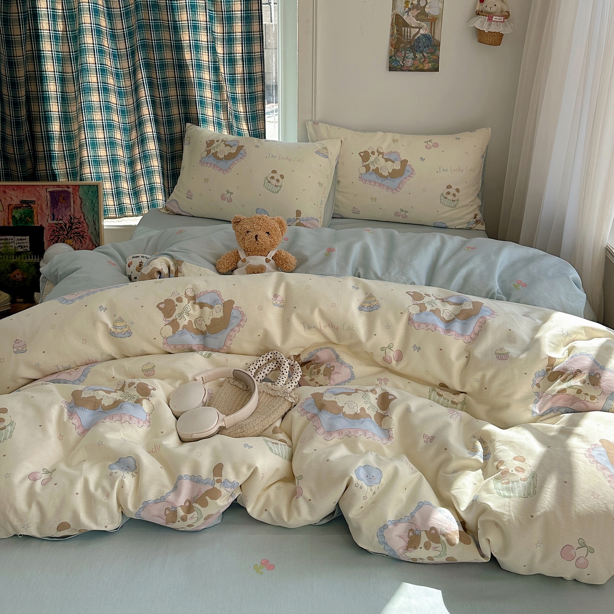 91家纺网 家纺一手货源 找家纺 六巷胡同 2026新款INS减龄可爱风卡通40支13070全棉四件套（第三系列） 慵懒猫咪崽