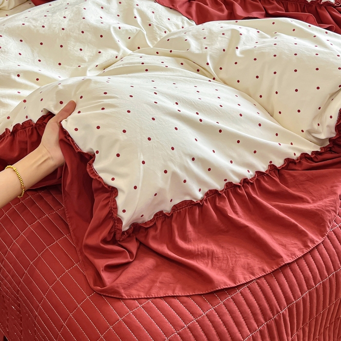 91家纺网 家纺一手货源 找家纺 尚美 2026新款法式复古大花边仿棉床盖四件套 红波点