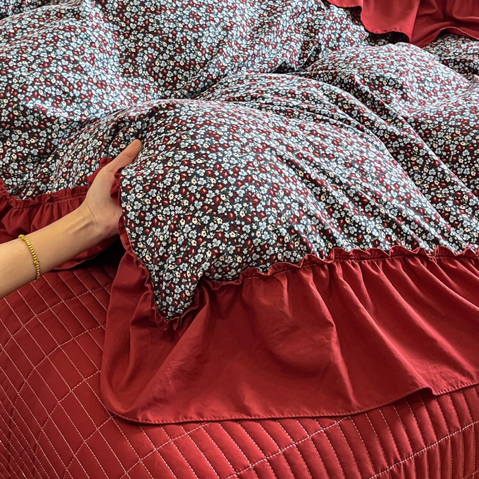 91家纺网 家纺一手货源 找家纺 尚美 2026新款法式复古大花边仿棉床盖四件套 花絮