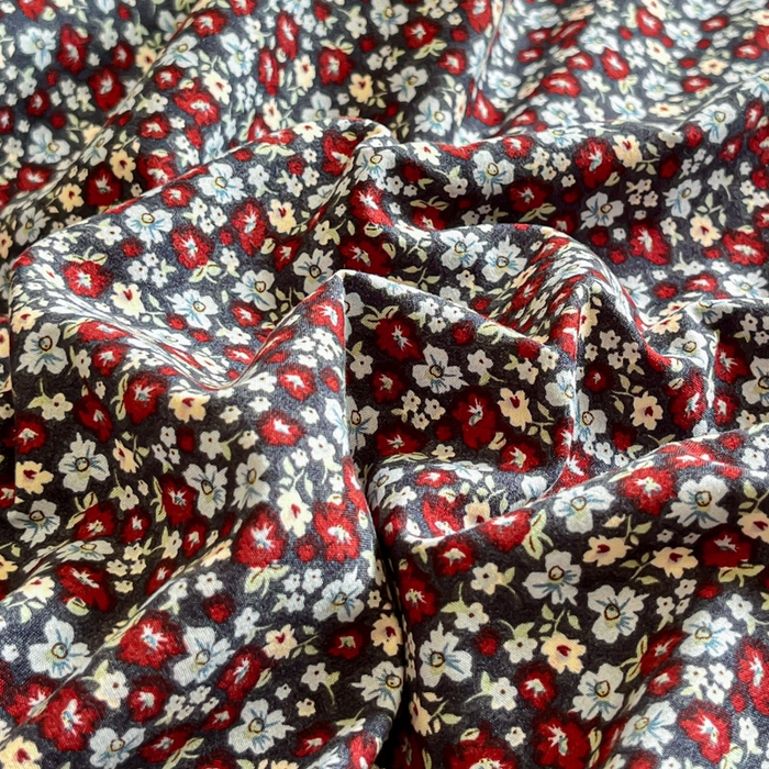 91家纺网 家纺一手货源 找家纺 尚美 2026新款法式复古大花边仿棉床盖四件套 花絮