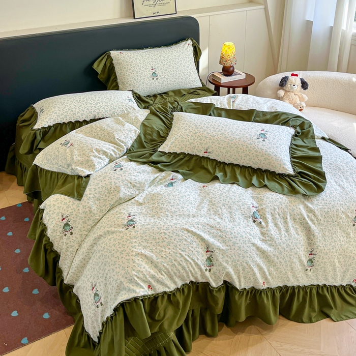 91家纺网 家纺一手货源 找家纺 尚美 2026新款法式复古大花边仿棉床盖四件套 萌萌兔绿