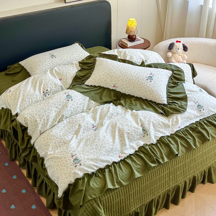 91家纺网 家纺一手货源 找家纺 尚美 2026新款法式复古大花边仿棉床盖四件套 萌萌兔绿
