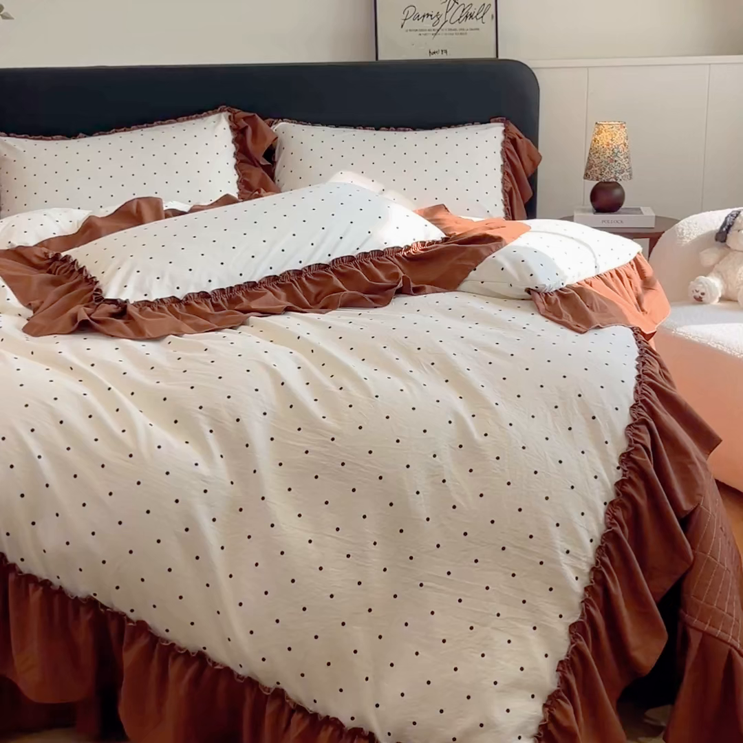 91家纺网 家纺一手货源 找家纺 尚美 2026新款法式复古大花边仿棉床盖四件套 米波点