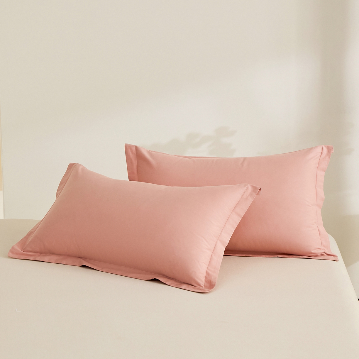 91家纺网 家纺一手货源 找家纺 元元家居（元元被业） 2026新款全棉纯棉13372套件及单品【纯色款】-单枕套枕套单件 炫彩粉