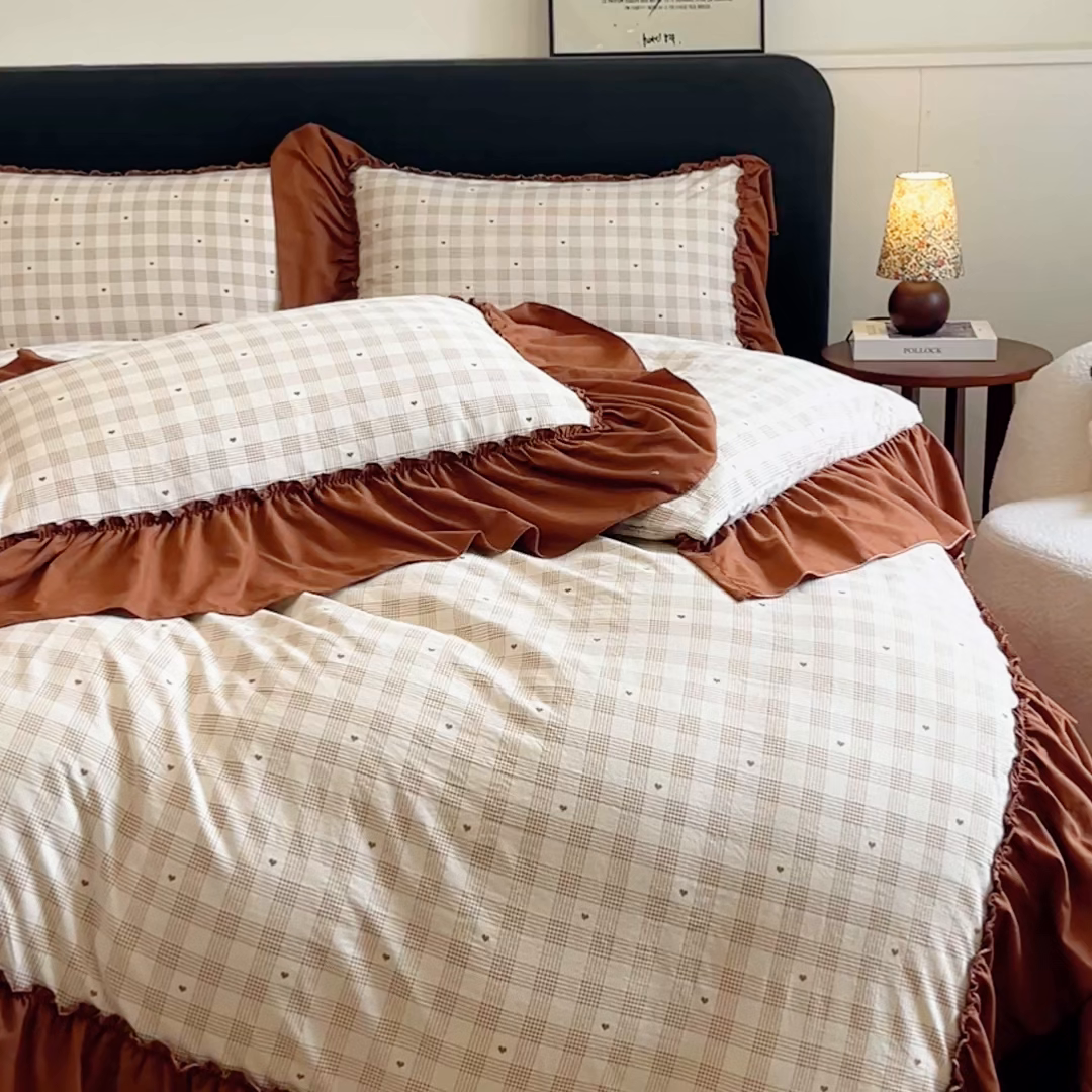 91家纺网 家纺一手货源 找家纺 尚美 2026新款法式复古大花边仿棉床盖四件套 甜心格