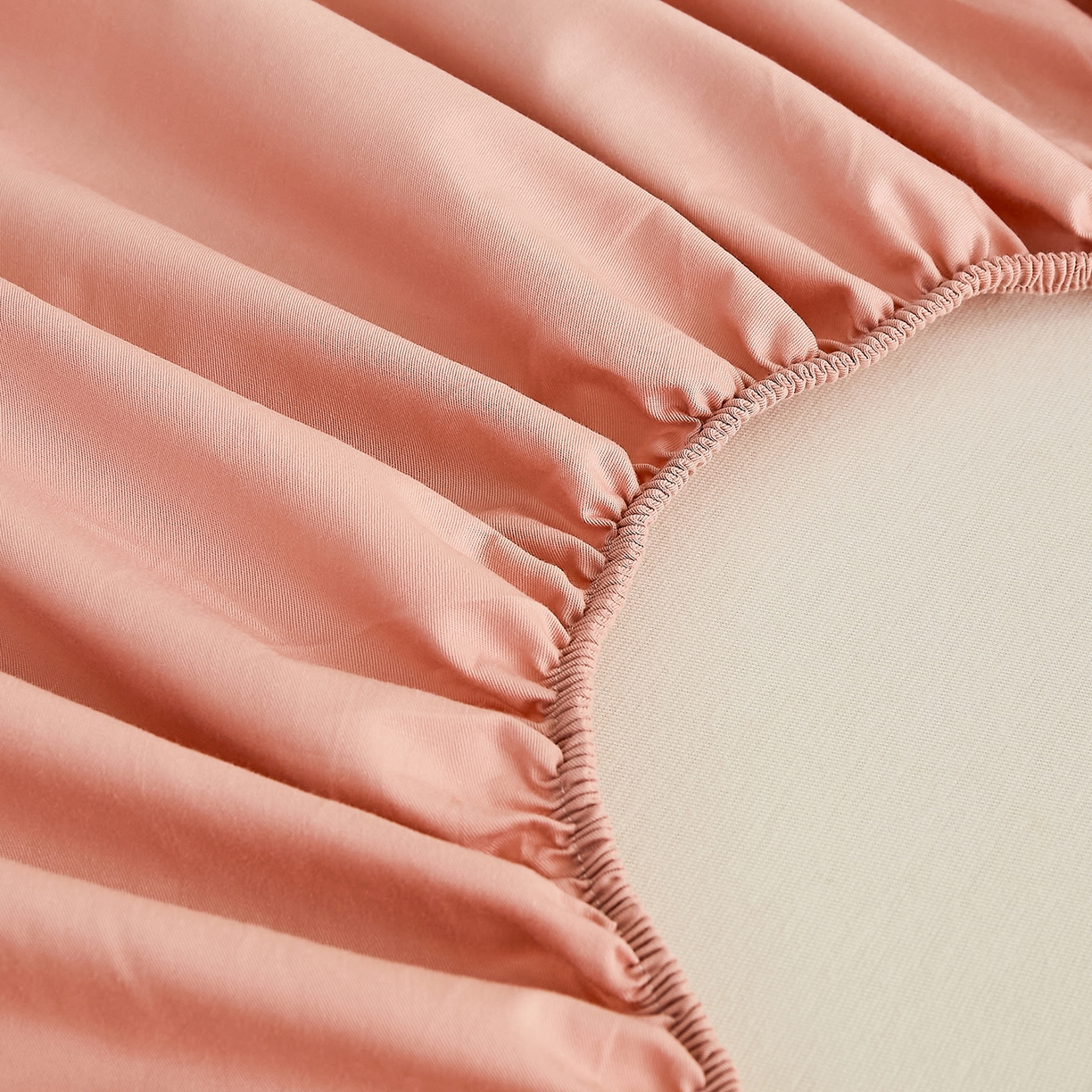 91家纺网 家纺一手货源 找家纺 元元家居（元元被业） 2026新款全棉纯棉13372套件及单品【纯色款】-单床笠床笠单件 炫彩粉