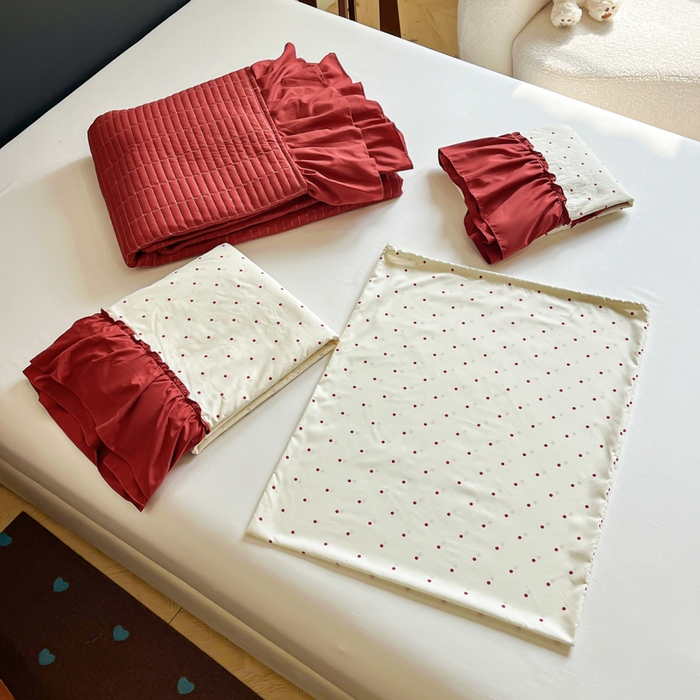 91家纺网 家纺一手货源 找家纺 尚美 2026新款法式复古大花边仿棉床盖四件套 红波点