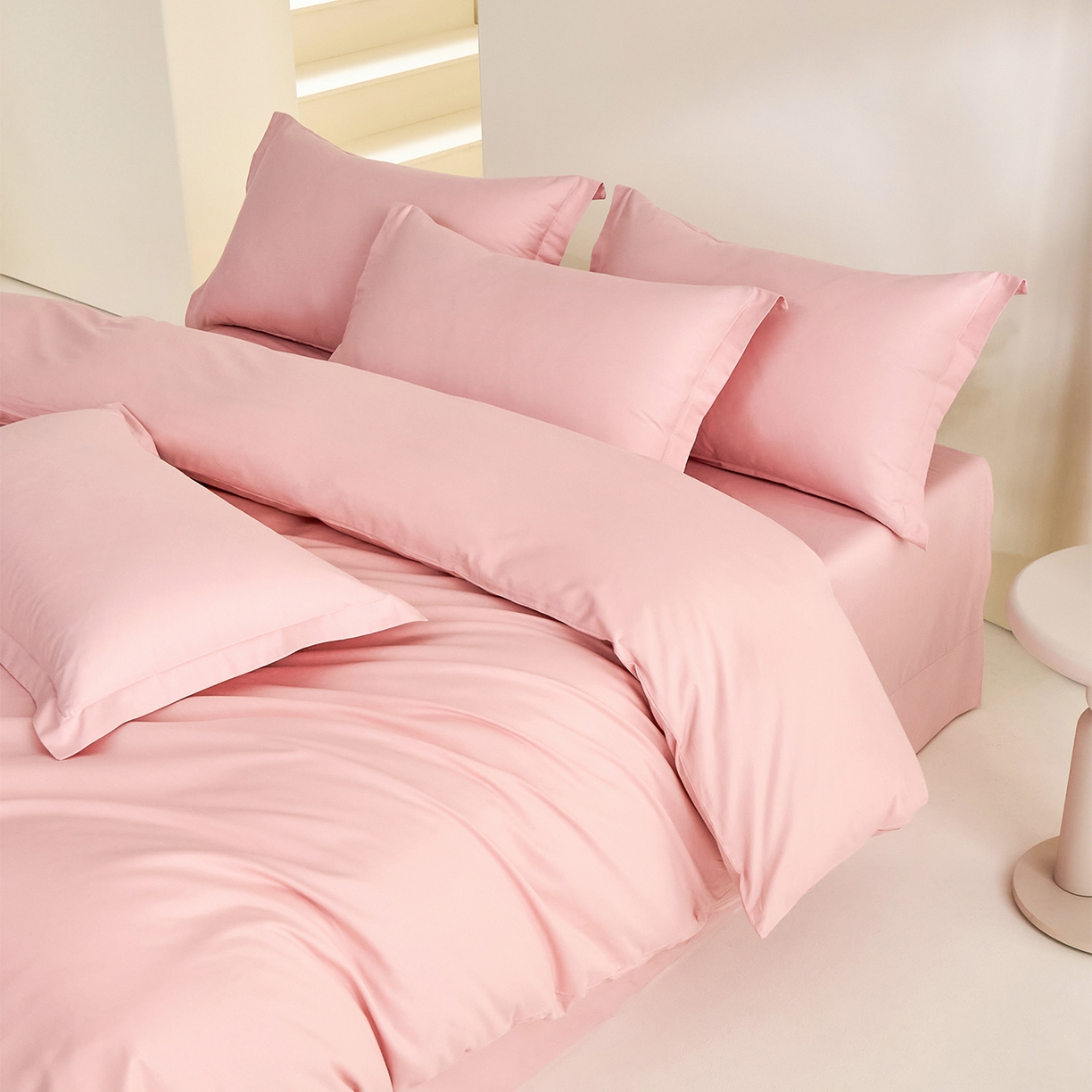 91家纺网 家纺一手货源 找家纺 元元家居（元元被业） 2026新款全棉纯棉13372纯色三件套系列 果粉