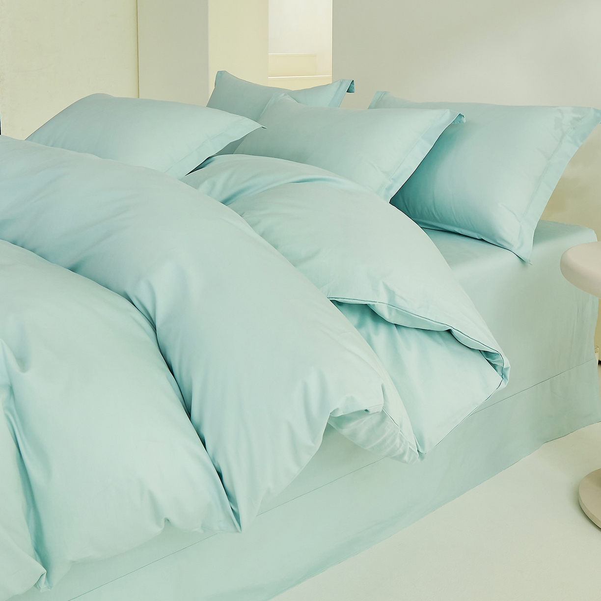 91家纺网 家纺一手货源 找家纺 元元家居（元元被业） 2026新款全棉纯棉13372纯色三件套系列 天梦蓝