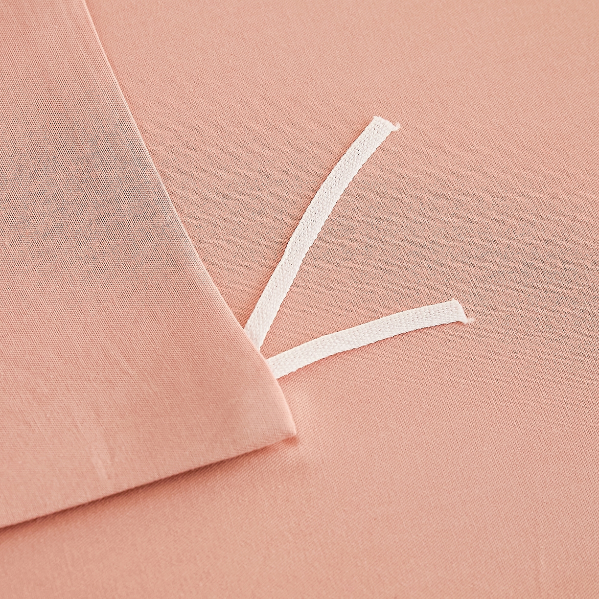 91家纺网 家纺一手货源 找家纺 元元家居（元元被业） 2026新款全棉纯棉13372纯色三件套系列 炫彩粉