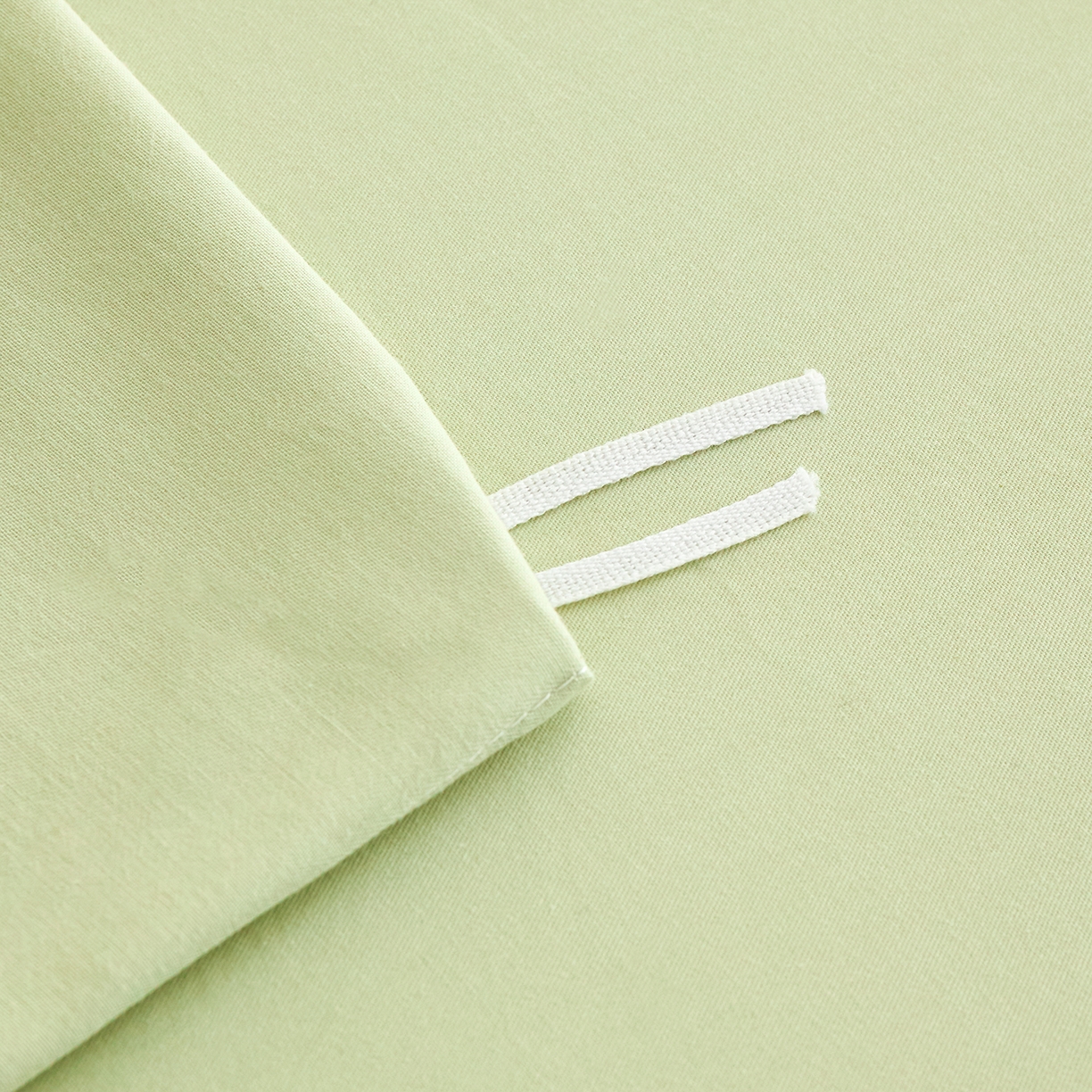 91家纺网 家纺一手货源 找家纺 元元家居（元元被业） 2026新款全棉纯棉13372纯色四件套系列 麦田绿