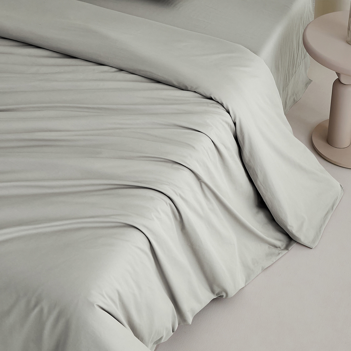 91家纺网 家纺一手货源 找家纺 元元家居（元元被业） 2026新款全棉纯棉13372纯色两用夏被夏凉被空调被 雅灰