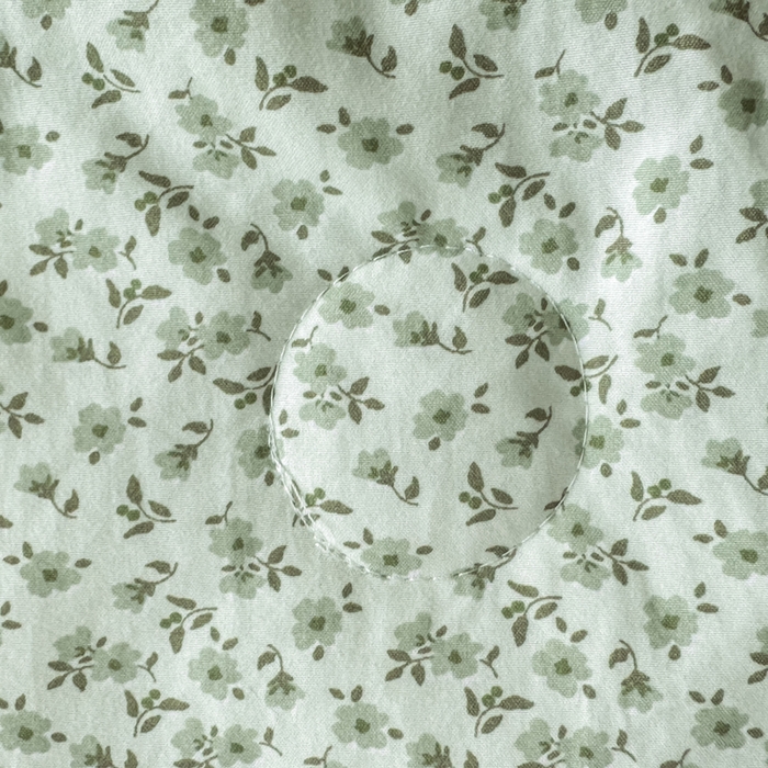 91家纺网 家纺一手货源 找家纺 憨豆家纺 2026春夏新款古法仿棉夏被四件套镂空花边大板印花夏凉被空调被（含抗菌纤维） 一束繁花