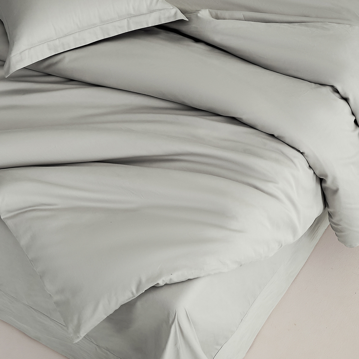 91家纺网 家纺一手货源 找家纺 元元家居（元元被业） 2026新款全棉纯棉13372纯色两用夏被夏凉被空调被四件套 雅灰