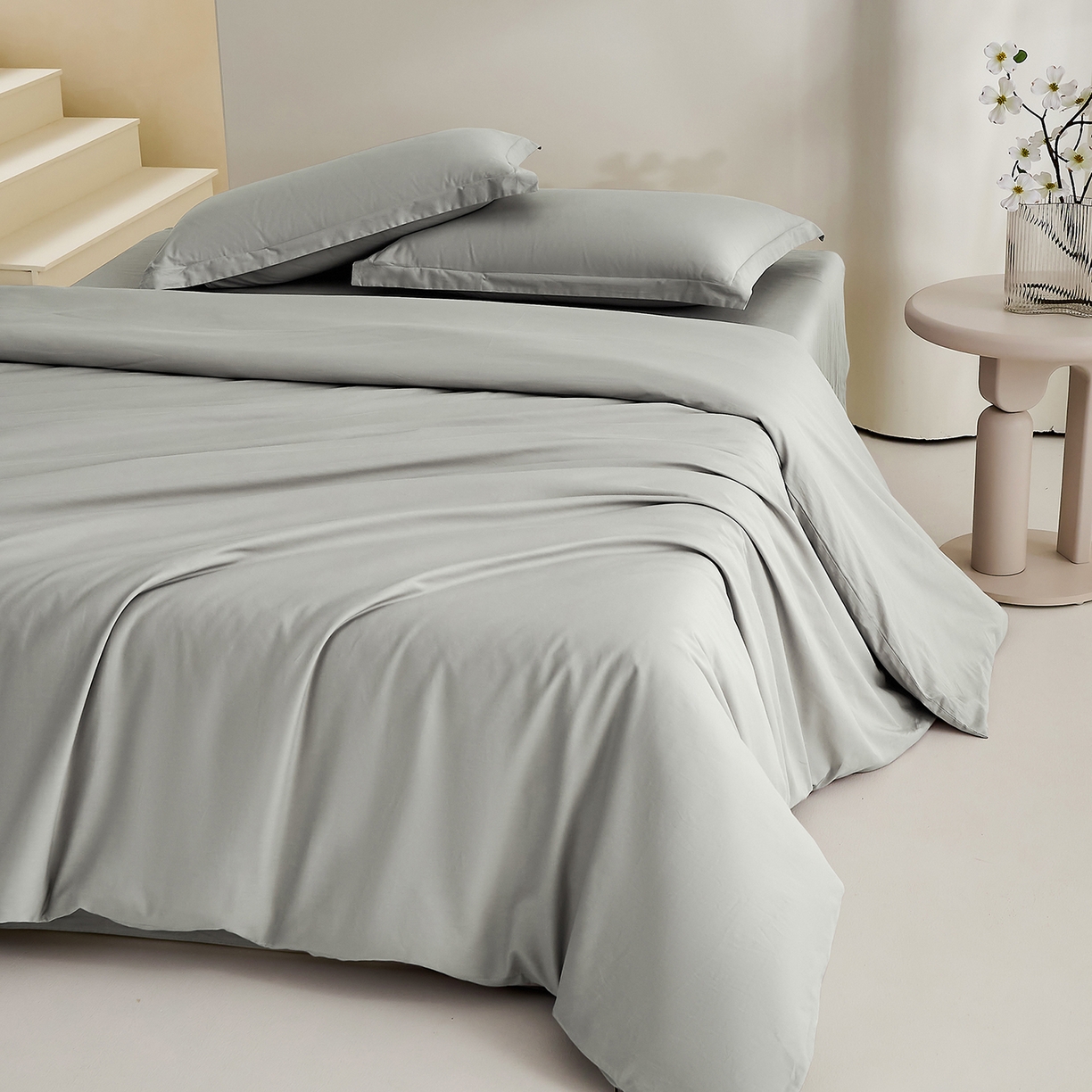 91家纺网 家纺一手货源 找家纺 元元家居（元元被业） 2026新款全棉纯棉13372纯色两用夏被夏凉被空调被四件套 雅灰