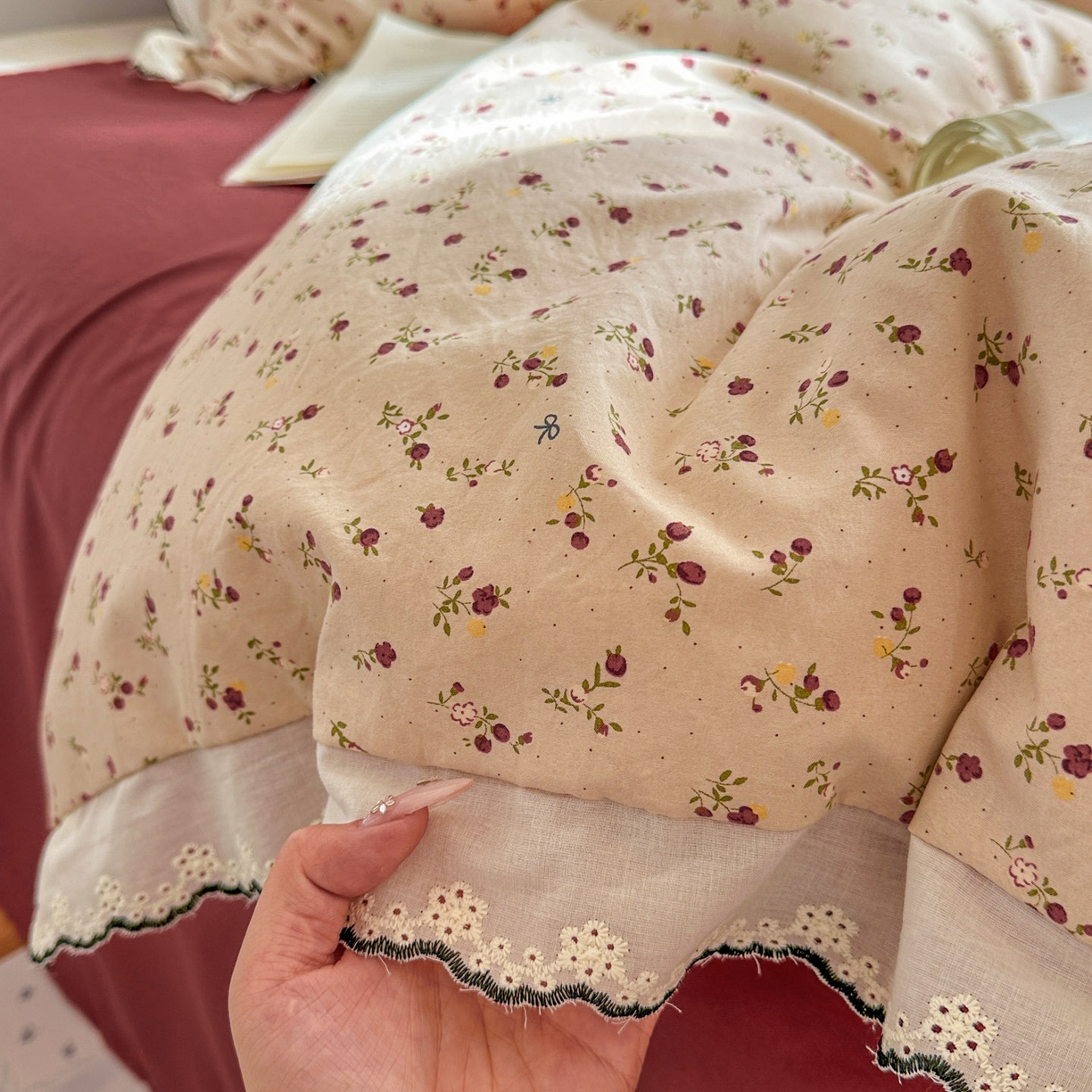 91家纺网 家纺一手货源 找家纺 晚爱家纺（原晚安家居） 2026春夏新款古法水洗棉复古法式花边四件套少女公主风 密语花田