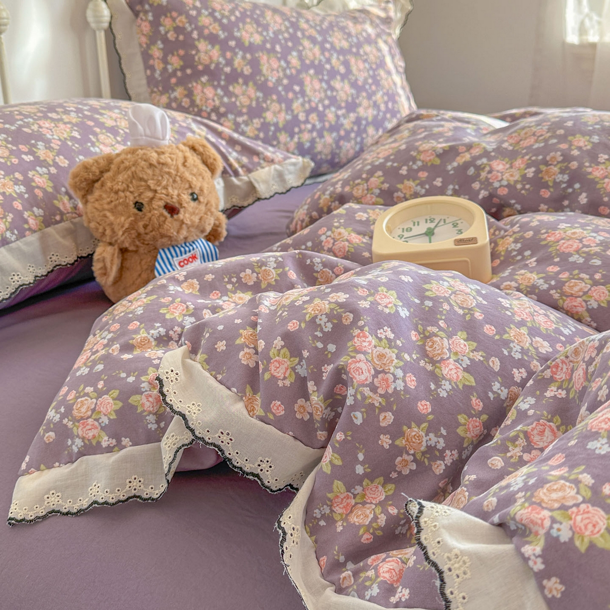 91家纺网 家纺一手货源 找家纺 晚爱家纺（原晚安家居） 2026春夏新款古法水洗棉复古法式花边四件套少女公主风 紫色花野