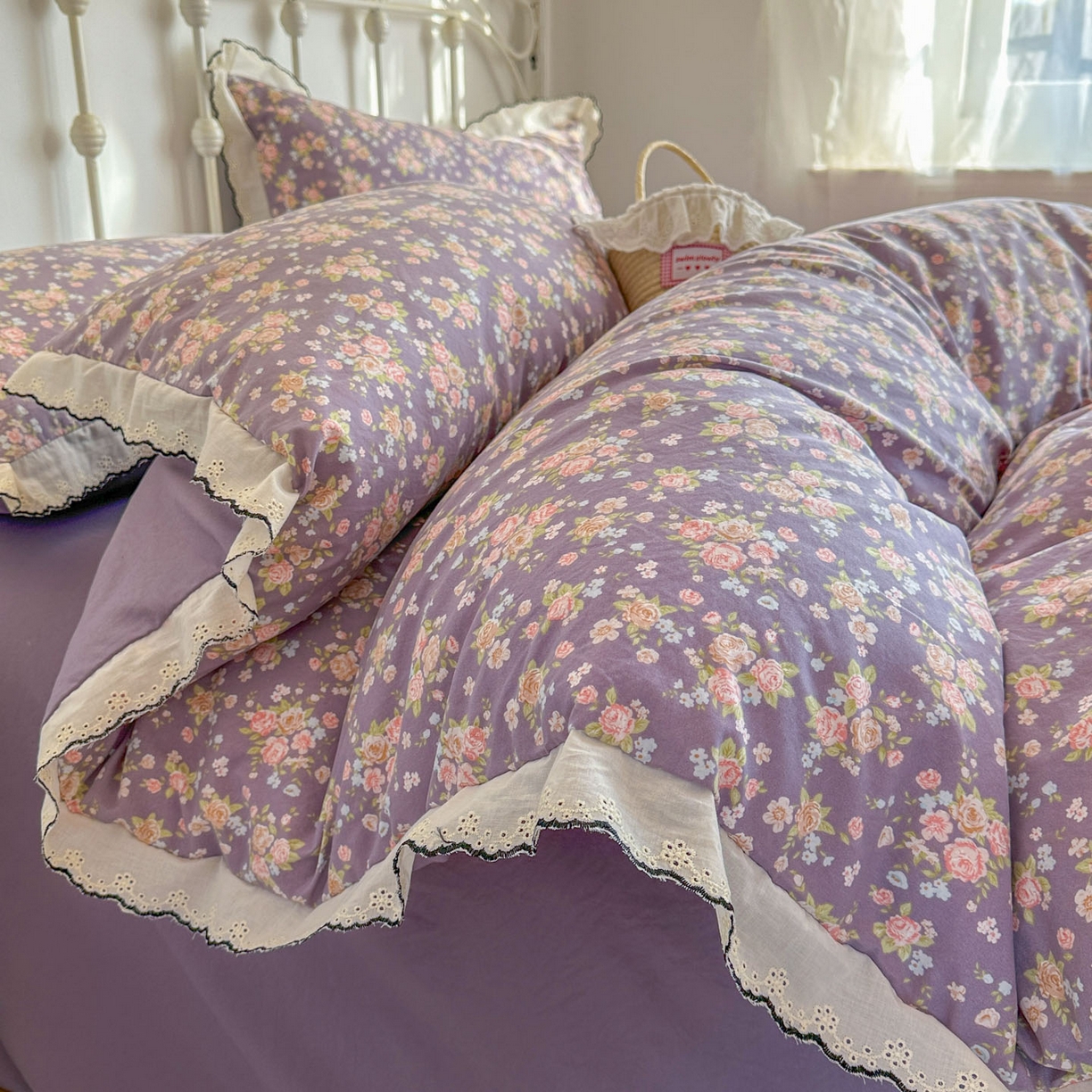 91家纺网 家纺一手货源 找家纺 晚爱家纺（原晚安家居） 2026春夏新款古法水洗棉复古法式花边四件套少女公主风 紫色花野