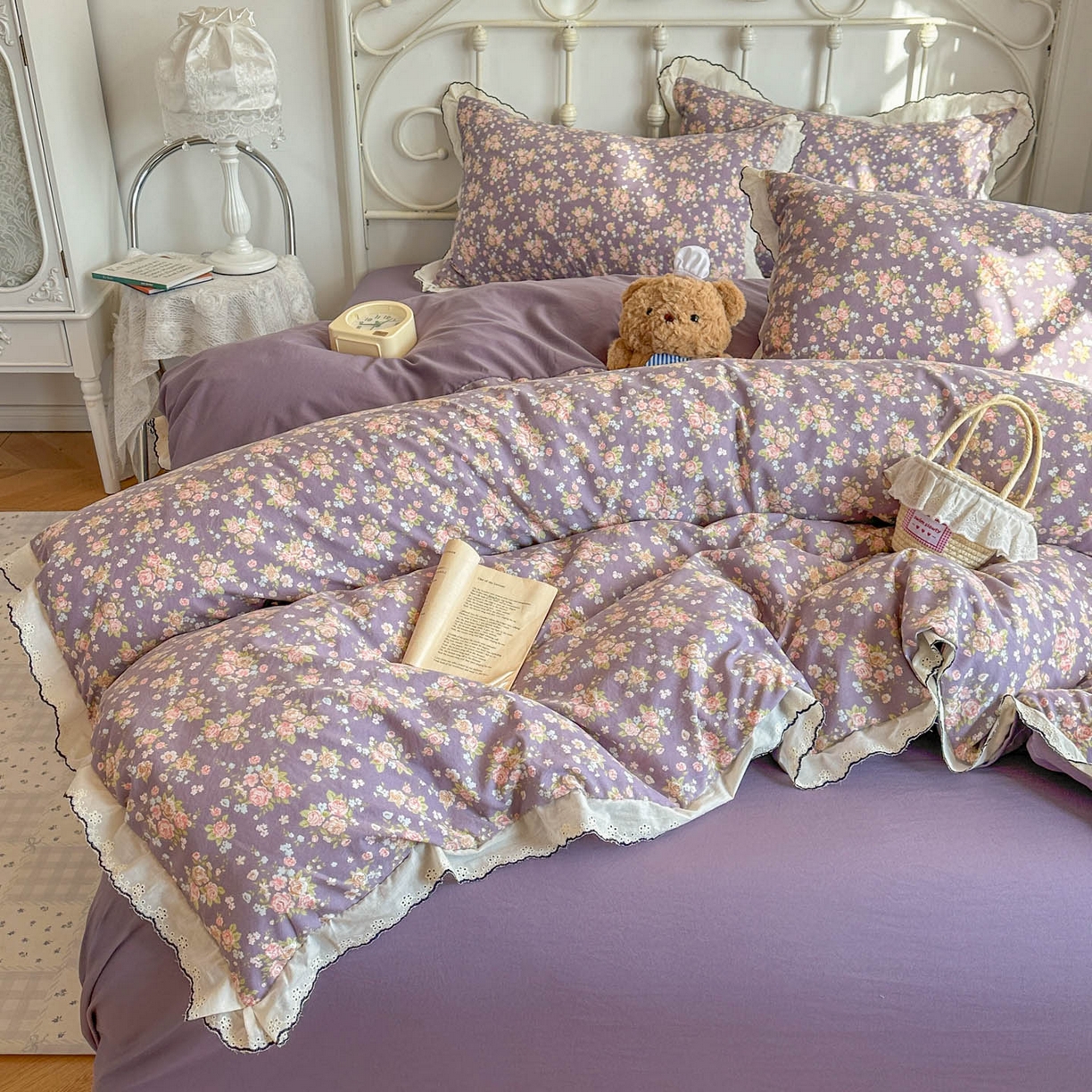 91家纺网 家纺一手货源 找家纺 晚爱家纺（原晚安家居） 2026春夏新款古法水洗棉复古法式花边四件套少女公主风 紫色花野